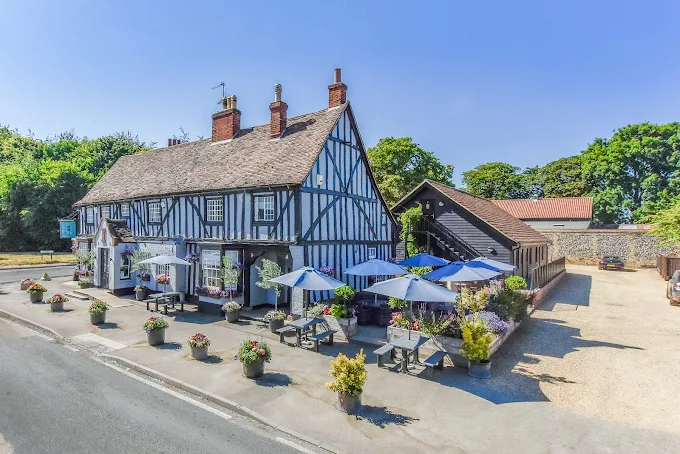 The Bell, Kennett